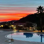 Sunset Poolside Retreat Blueh